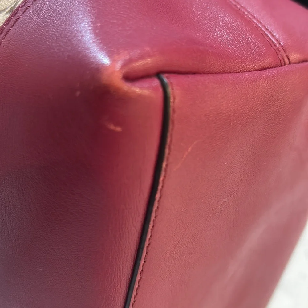 Coach adjustable strap bucket bag EUC! - Picture 8 of 17